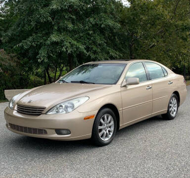 2004 Lexus ES 330 for sale at R Teto Motor Sales Inc. in Pawtucket RI