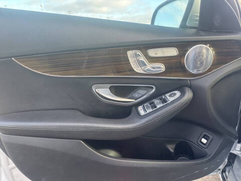 2018 Mercedes-Benz C-Class C 300 4MATIC