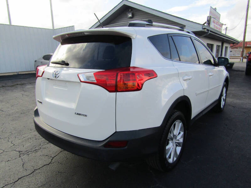 2014 Toyota RAV4 Limited photo 5