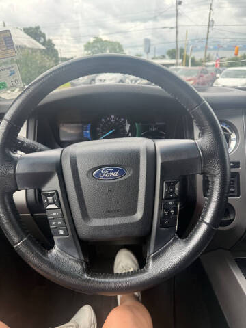 2017 Ford Expedition XLT