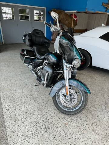 2015 Harley-Davidson CVO Limited for sale at BEAR CREEK AUTO SALES in Spring Valley MN