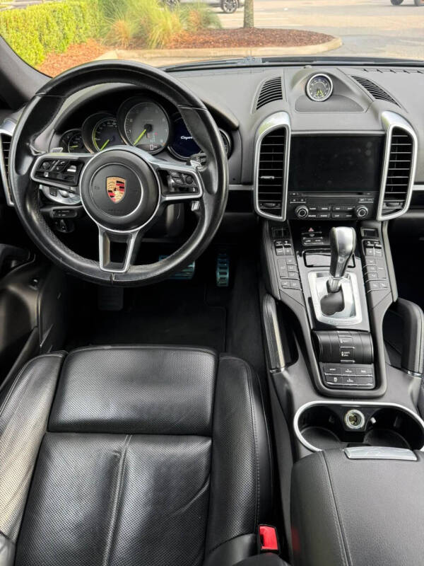 2017 Porsche Cayenne