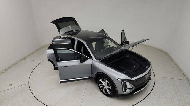 2024 Cadillac LYRIQ Tech