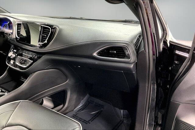 2024 Chrysler Pacifica Limited