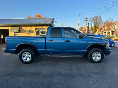 2003 Dodge Ram 1500 for sale at FIVE POINTS AUTO CENTER in Lebanon PA