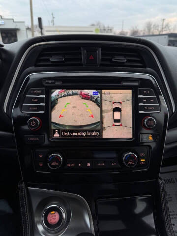 2020 Nissan Maxima Platinum