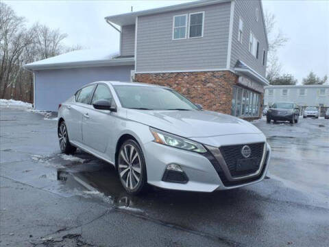 2019 Nissan Altima for sale at Canton Auto Exchange in Canton CT