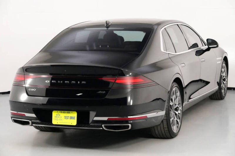 2024 Genesis G90 3.5T e-Supercharger