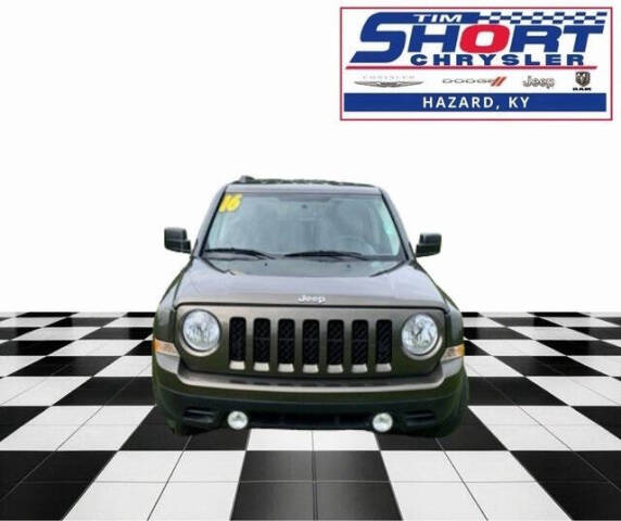 Used 2016 Jeep Patriot Sport with VIN 1C4NJPBB9GD590390 for sale in Hazard, KY