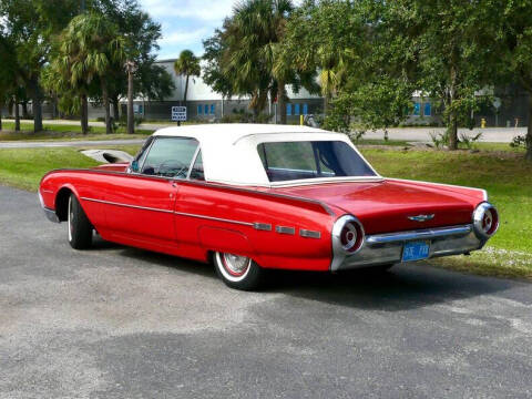 1962 Ford Thunderbird