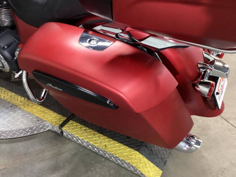 2020 Indian Roadmaster Dark Horse