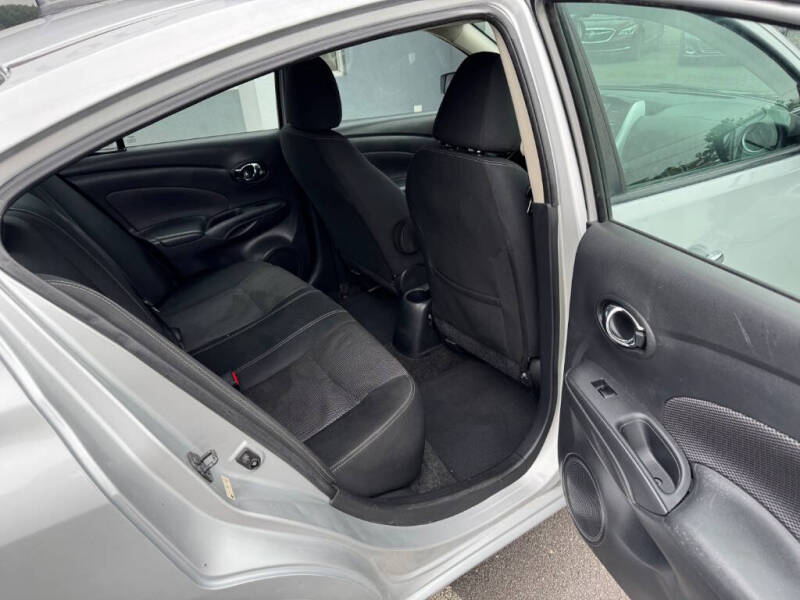 2018 Nissan Versa