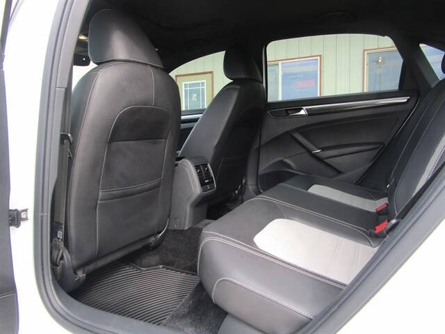 2018 Volkswagen Passat V6 GT