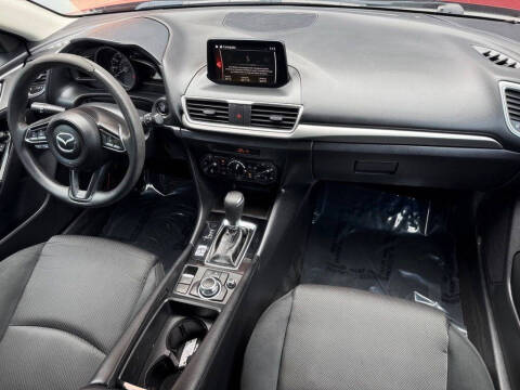 2017 Mazda MAZDA3 Sport