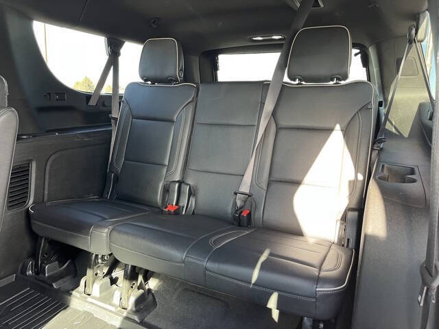 2022 GMC Yukon XL SLT