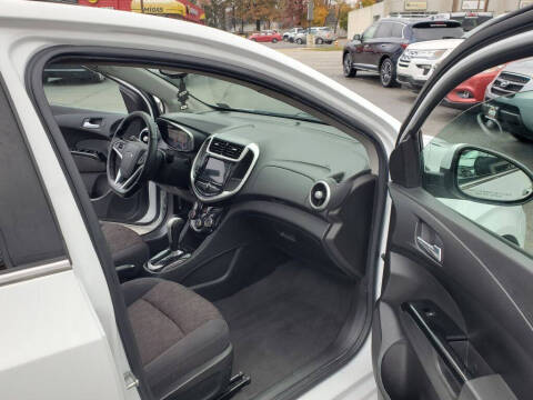 2018 Chevrolet Sonic LT Auto
