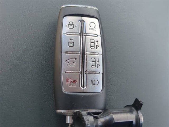 2023 Genesis GV70 2.5T Standard