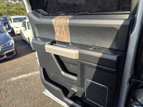 2017 Ford F-250 Super Duty Lariat