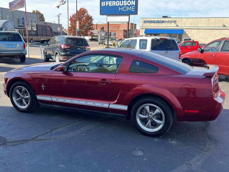2006 Ford Mustang V6 Standard