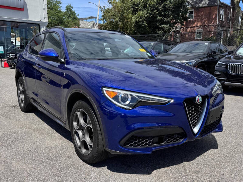 2022 Alfa Romeo Stelvio Ti