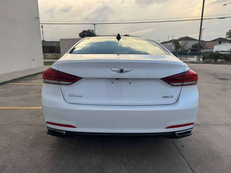 2015 Hyundai Genesis 3.8L