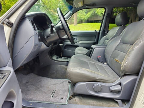 2000 Toyota 4Runner SR5