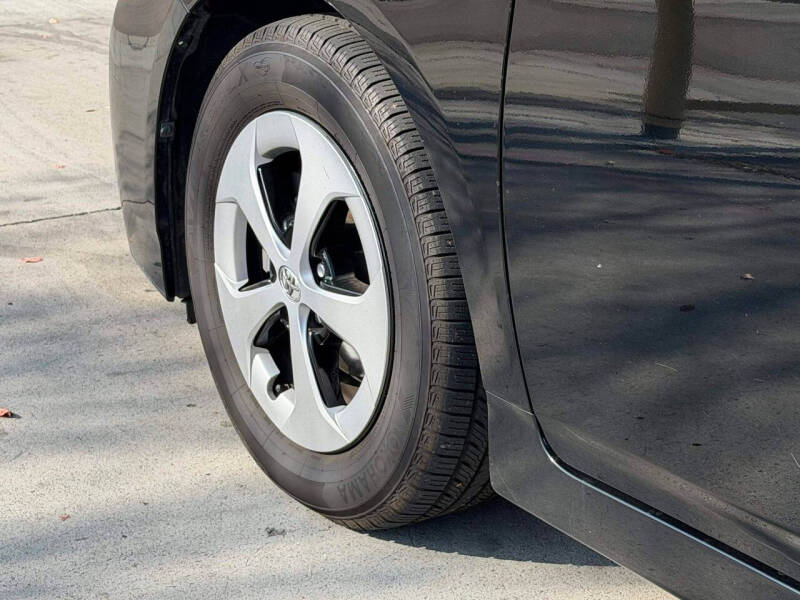 2015 Toyota Prius Two