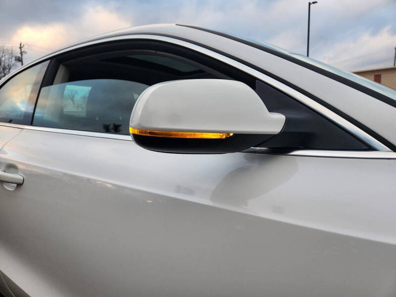 2011 Audi A5 2.0T quattro Premium Plus