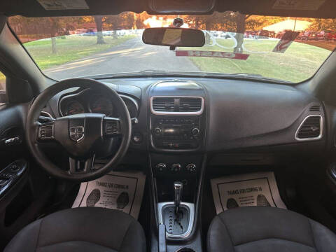2012 Dodge Avenger SE