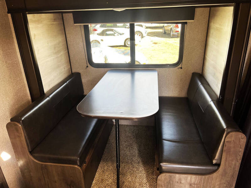 2021 Jayco Jay Flight SLX