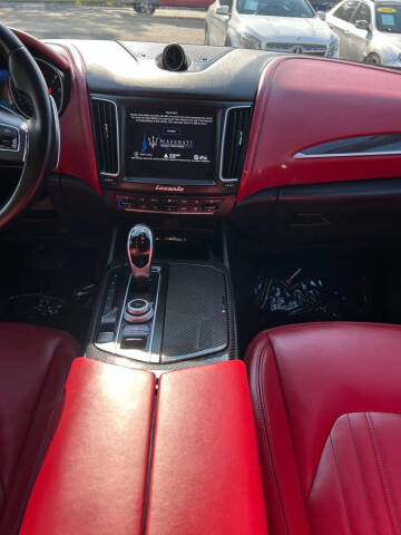 2017 Maserati Levante S