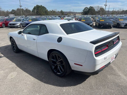 2019 Dodge Challenger SXT