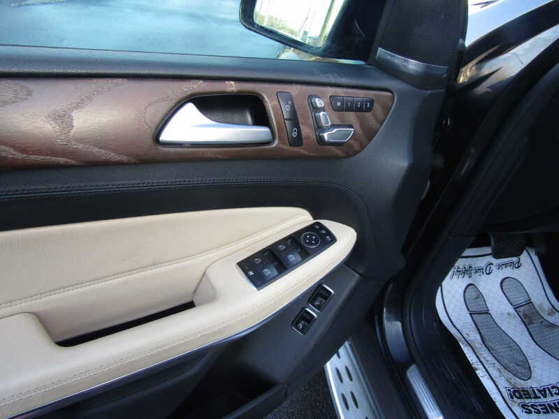 2017 Mercedes-Benz GLS GLS 550