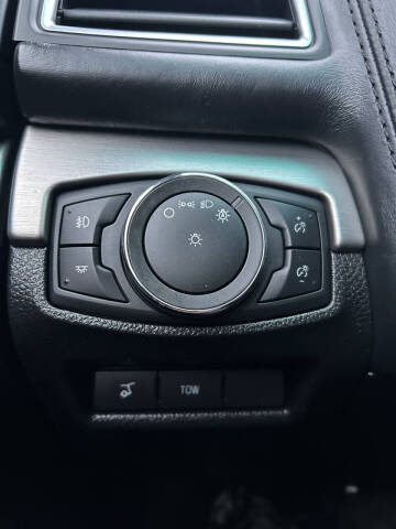 2017 Ford Explorer Platinum