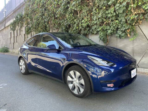 2023 Tesla Model Y Long Range