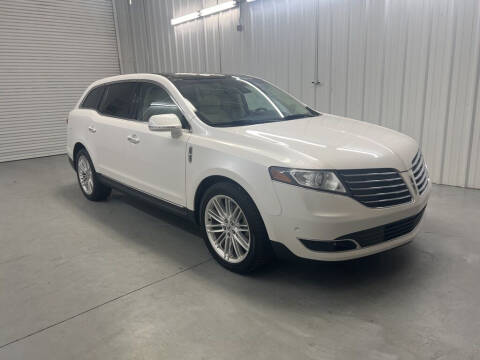 2019 Lincoln MKT for sale at JOE BULLARD USED CARS in Mobile AL
