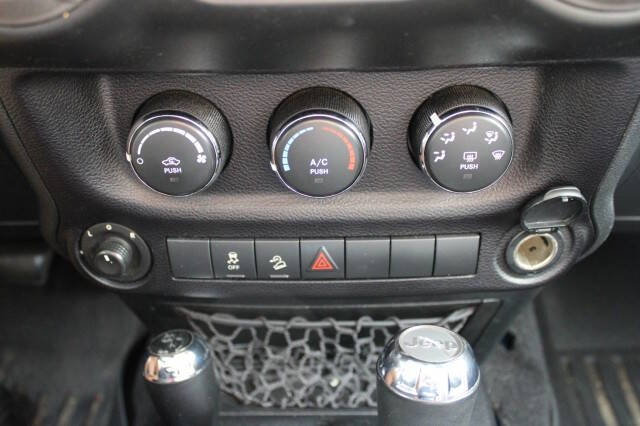 2015 Jeep Wrangler Unlimited Sport