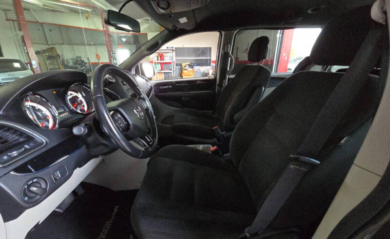 2016 Dodge Grand Caravan SE Plus