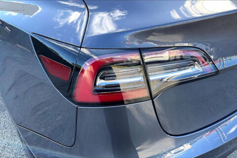 2020 Tesla Model 3 Standard Range Plus