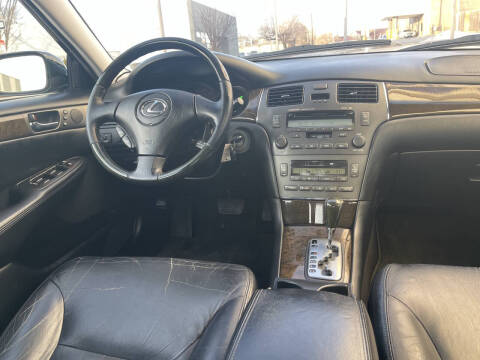 2004 Lexus ES 330