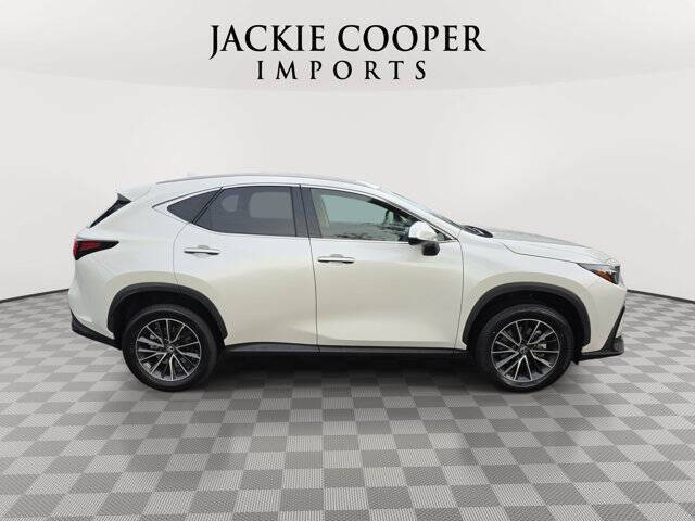 2025 Lexus NX 250