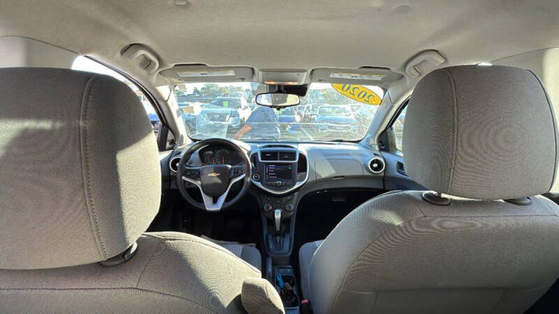 2020 Chevrolet Sonic LT