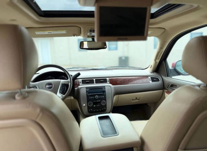 2013 GMC Yukon XL SLT