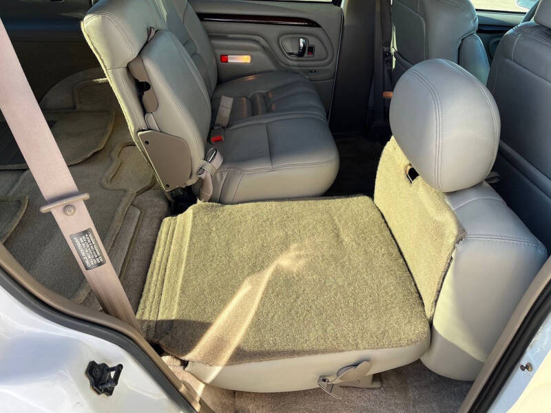 2000 Cadillac Escalade