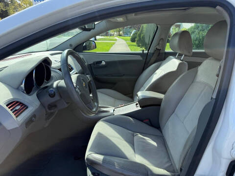 2011 Chevrolet Malibu LT