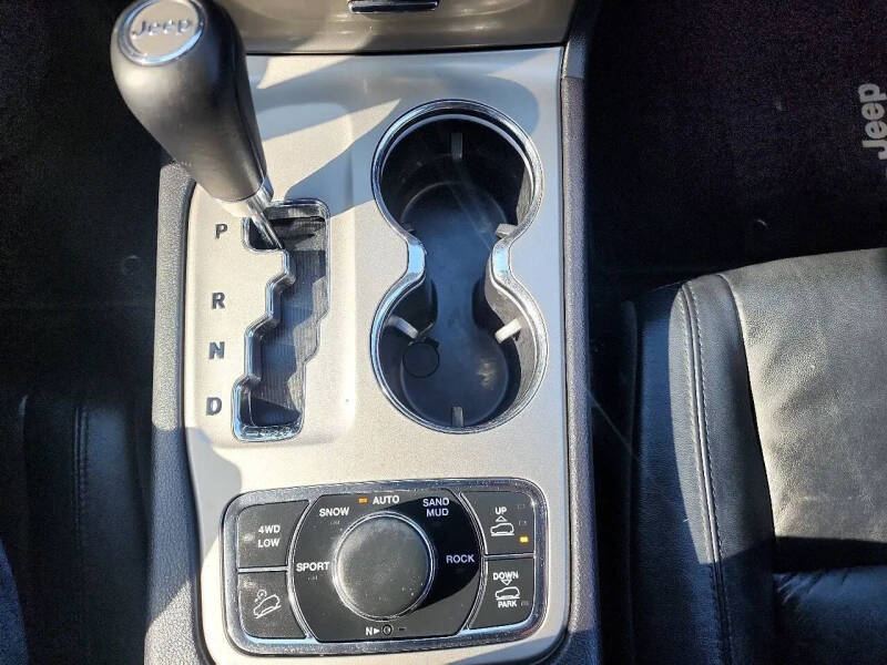 2012 Jeep Grand Cherokee Laredo X