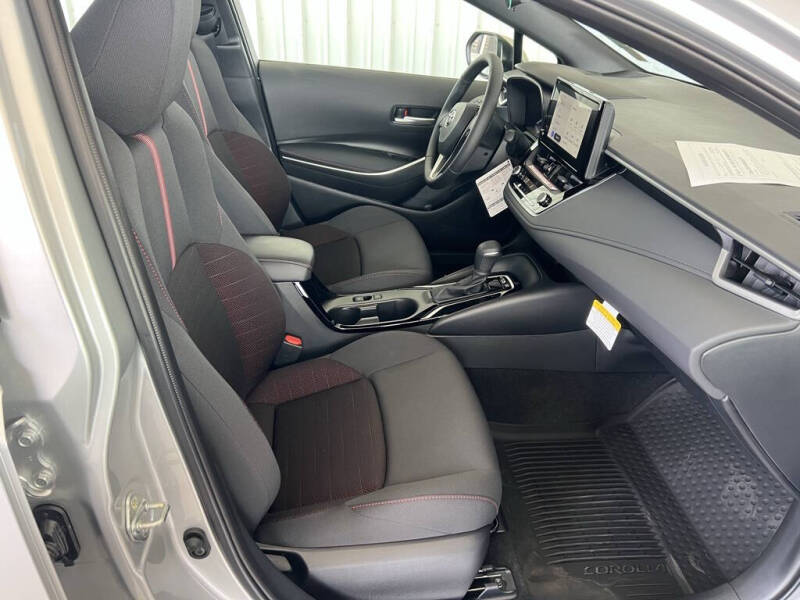 2025 Toyota Corolla Hybrid SE