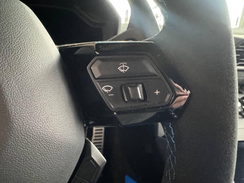 2023 Lamborghini Huracan STO