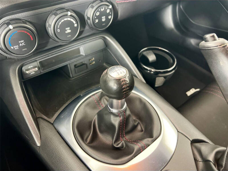 2017 Mazda MX-5 Miata RF Club