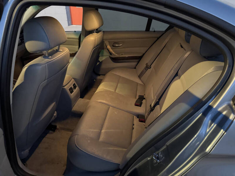 2011 BMW 3 Series 328i